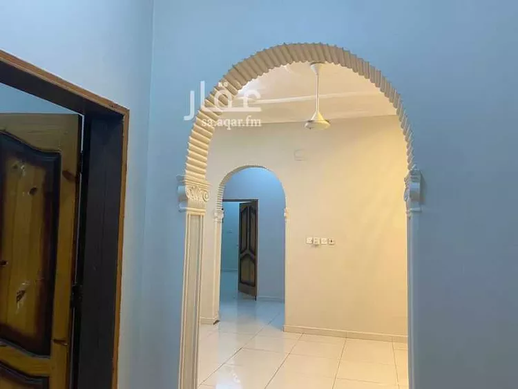 شقة للإيجار في شارع 2396440, حي الزهور, مدينة جازان, منطقة جازان صورة 3