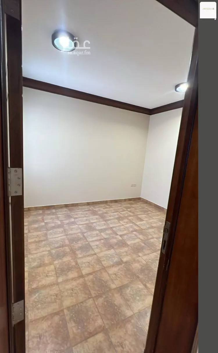 شقة للإيجار في شارع الفرزدق, حي الضباط, مدينة الرياض, منطقة الرياض صورة 3