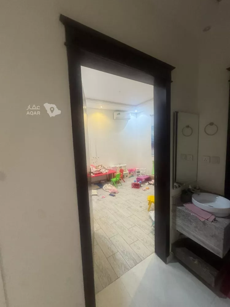 فيلا للإيجار في شارع حمزة بن القاسم, حي الرمال, مدينة الرياض, منطقة الرياض صورة 5
