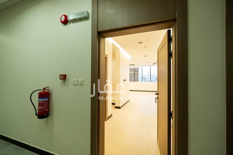 عمارة للإيجار في شارع ريحانه بنت زيد, حي العارض, مدينة الرياض, منطقة الرياض صورة 3