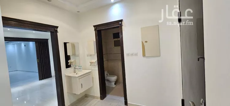 فيلا للإيجار في شارع برودان, حي القيروان, مدينة الرياض, منطقة الرياض صورة 4
