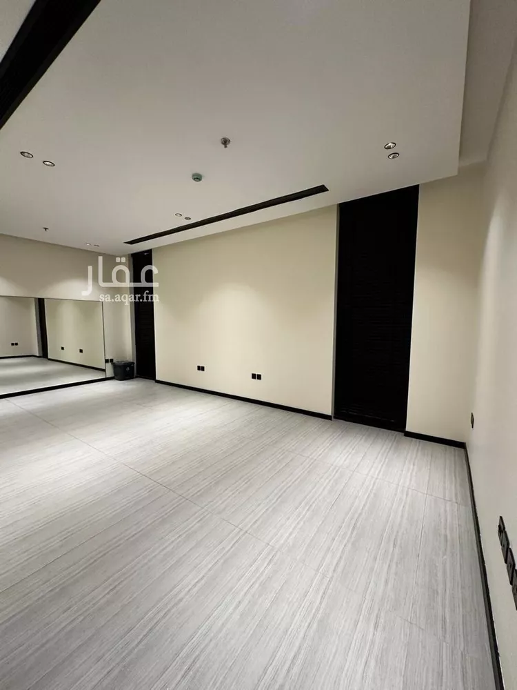 شقة للبيع في شارع رقم 235, حي الملقا, مدينة الرياض, منطقة الرياض صورة 2