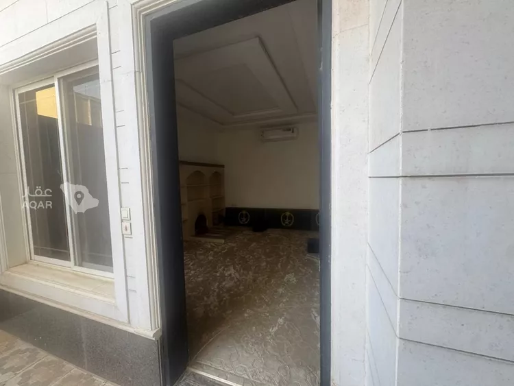 فيلا للإيجار في شارع حمزة بن القاسم, حي الرمال, مدينة الرياض, منطقة الرياض صورة 4