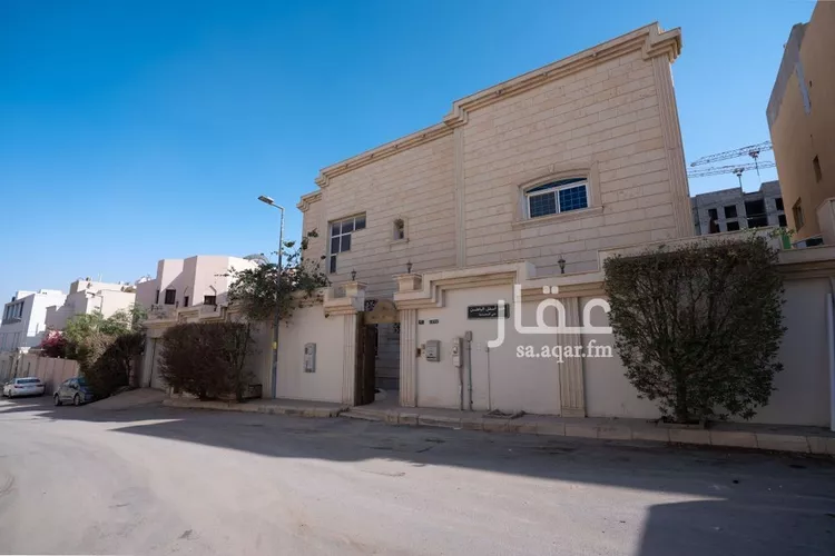 فيلا للإيجار في شارع أسفل الباطن, حي المحمدية, مدينة الرياض, منطقة الرياض