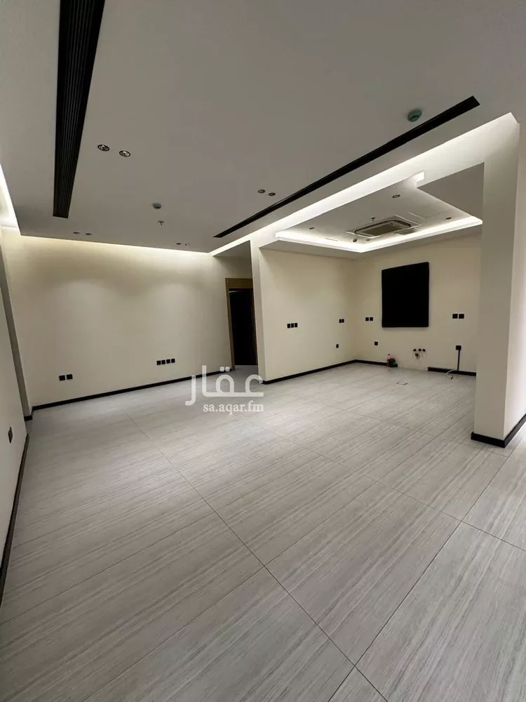 شقة للبيع في شارع رقم 235, حي الملقا, مدينة الرياض, منطقة الرياض صورة 3