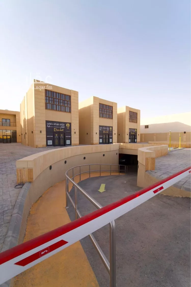 Commercial Office for Rent in Riyadh Al Malqa صورة 3