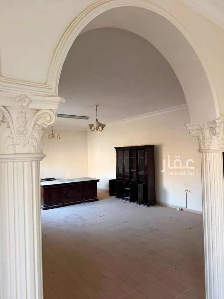 فيلا للبيع في شارع تمام الحبشي, حي الورود, مدينة الرياض, منطقة الرياض 8
