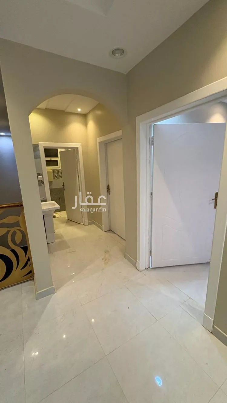 فيلا للإيجار في شارع التبريزي, حي المهدية, مدينة الرياض, منطقة الرياض صورة 4