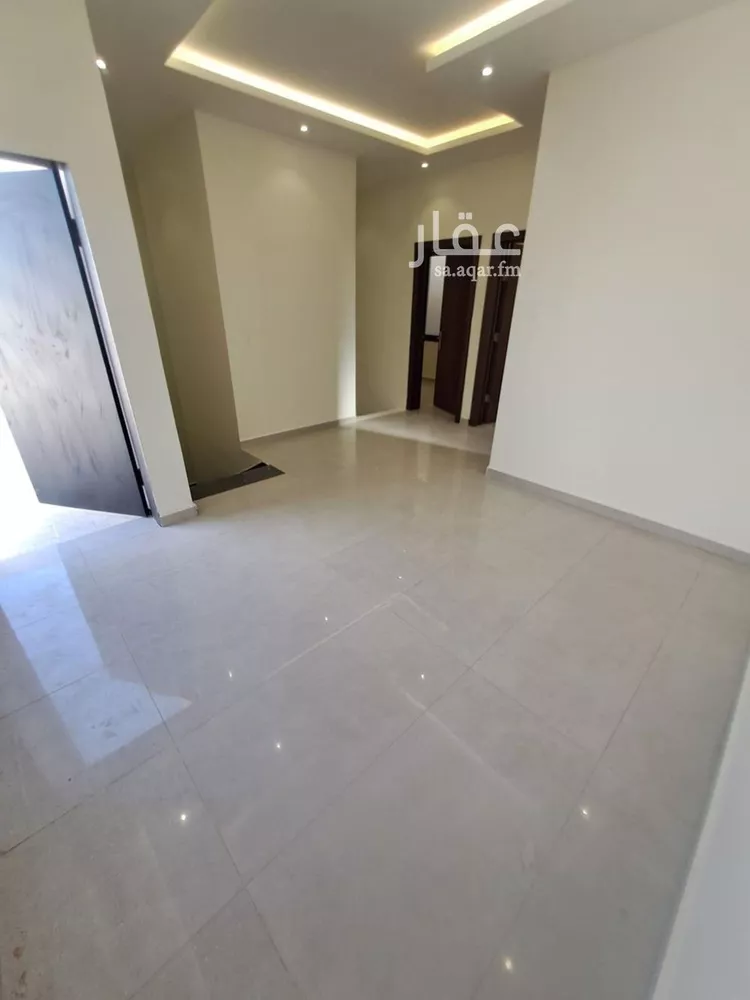 Villa for Sale in Riyadh Tuwaiq 17