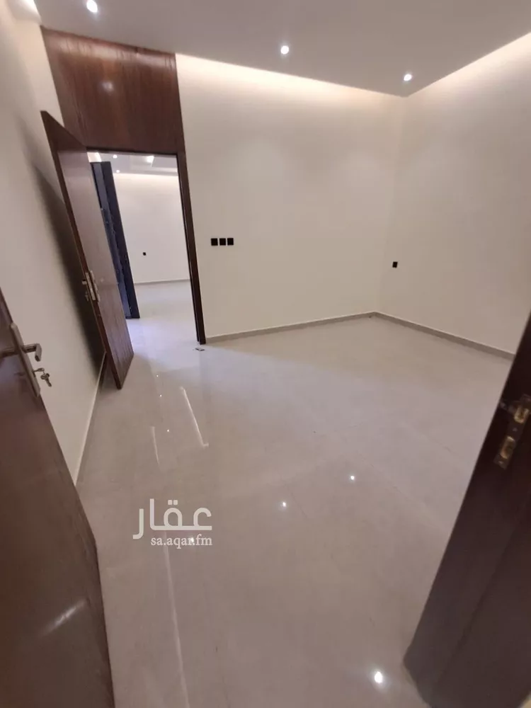 Villa for Sale in Riyadh Tuwaiq 11
