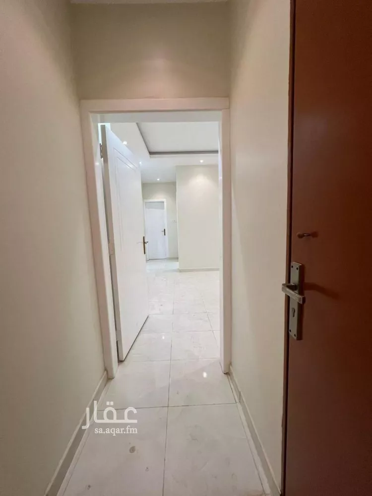 شقة للإيجار في شارع عائشة بنت الخفاف, حي بدر, مدينة الرياض, منطقة الرياض صورة 3