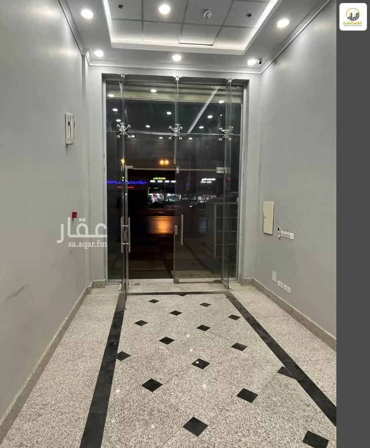 محل للإيجار في شارع هارون الرشيد, حي الجزيرة, مدينة الرياض, منطقة الرياض 1 صورة