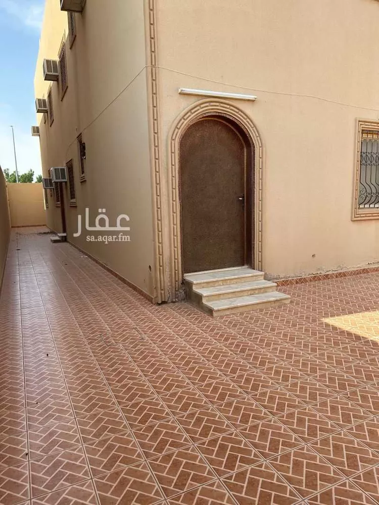 دور للإيجار في شارع ابن خزيمة الأنصاري, حي الغربي, مدينة الرس, منطقة القصيم