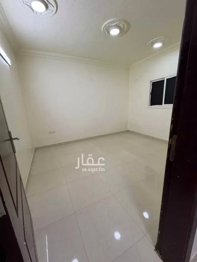 شقة للإيجار في شارع الفلاح, حي عكاظ, مدينة الرياض, منطقة الرياض صورة 2