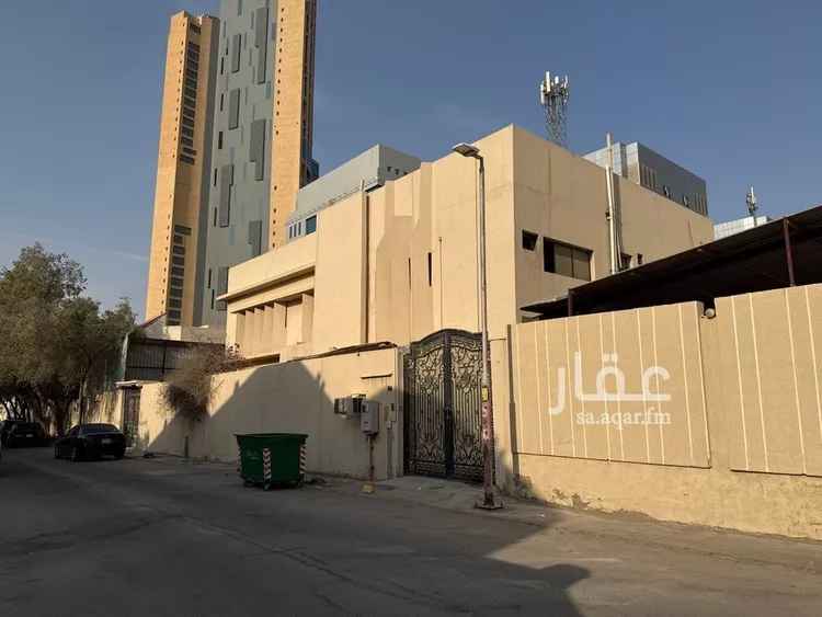 فيلا للبيع في شارع عمر البلقيني, حي المؤتمرات, مدينة الرياض, منطقة الرياض