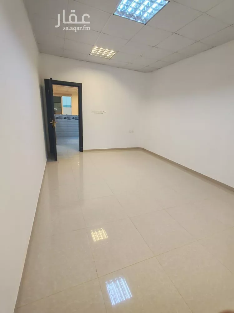 شقة للإيجار في شارع عبدالله بن زمعة, حي العليا, مدينة الرياض, منطقة الرياض صورة 2