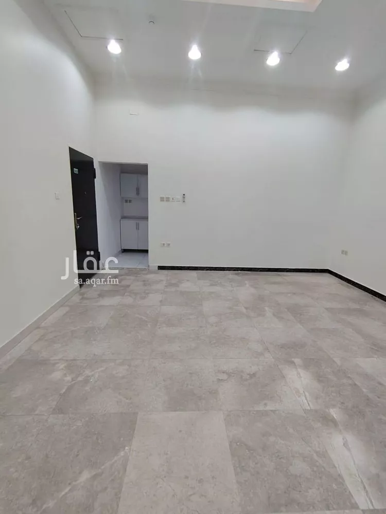 شقة للإيجار في شارع حسن ابن حسين ابن علي, حي الحمراء, مدينة الرياض, منطقة الرياض صورة 4