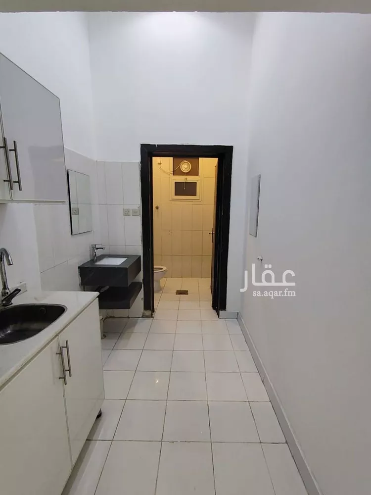 شقة للإيجار في شارع  حسن ابن حسين ابن علي, حي الحمراء, مدينة الرياض, منطقة الرياض صورة 5