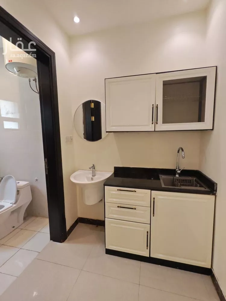 شقة للإيجار في شارع ابن شاهين, حي الروضة, مدينة الرياض, منطقة الرياض 1 صورة