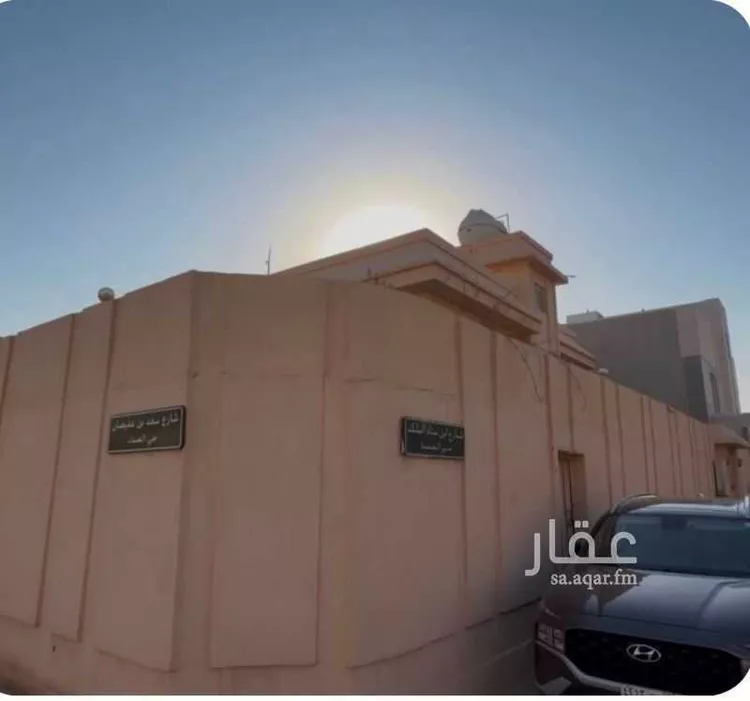 فيلا للبيع في شارع ابن سناء الملك, حي الصفاء, مدينة الرياض, منطقة الرياض صورة 2