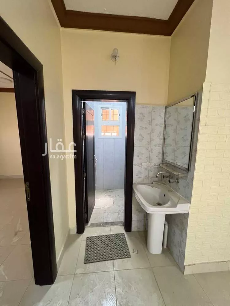 Building for Rent in Riyadh Ar Rawabi صورة 4