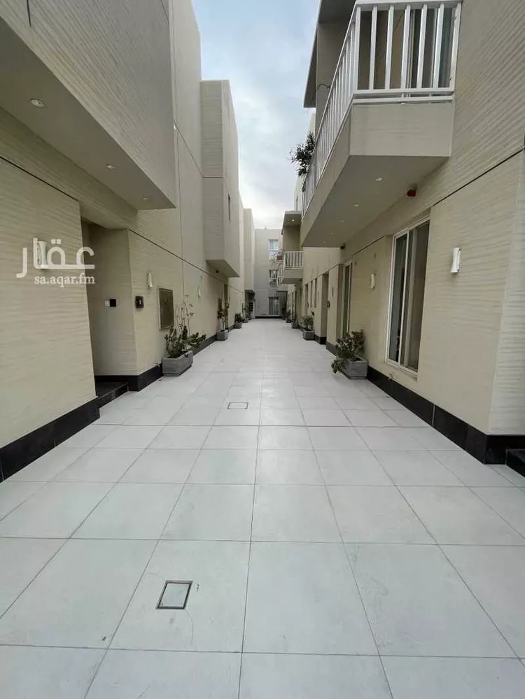 فيلا للإيجار في شارع علي بن أحمد العمري, حي العارض, مدينة الرياض, منطقة الرياض صورة 3