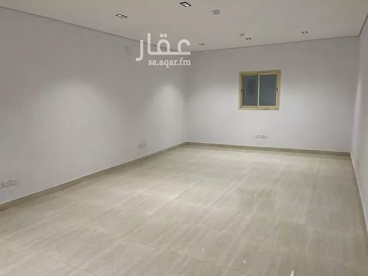 Commercial Office for Rent in Riyadh Al Arid 8