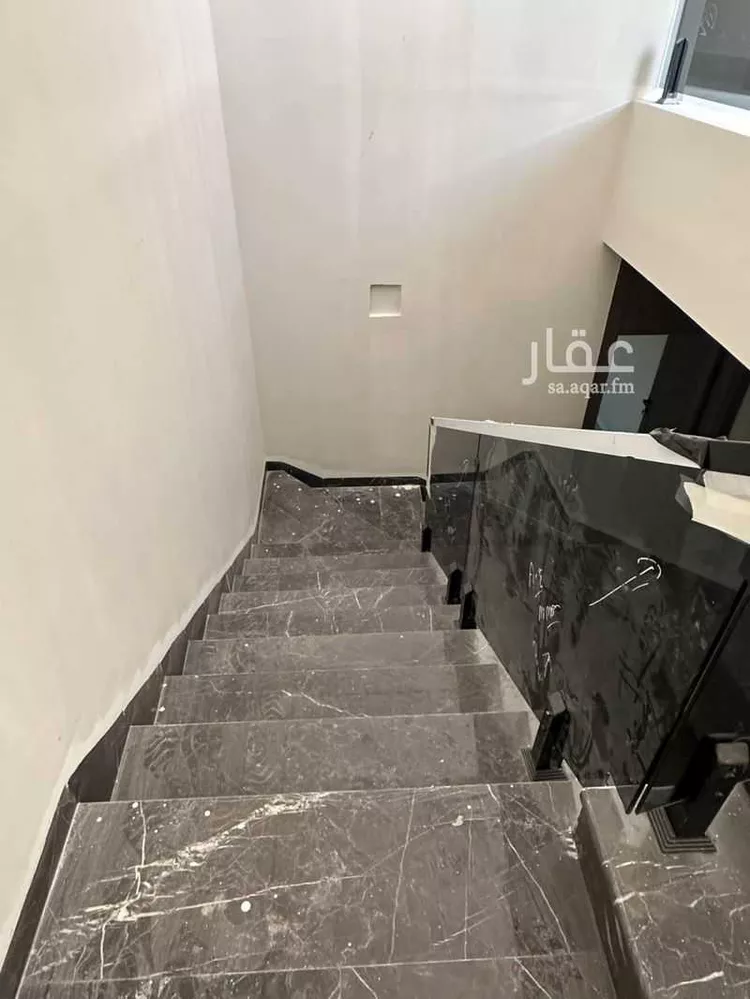 فيلا للبيع في شارع 841 ضاحية الملك فهد, حي ضاحية الملك فهد, مدينة الدمام, المنطقة الشرقية 10