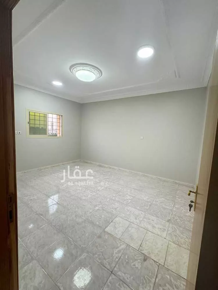 شقة للإيجار في شارع 55أ, حي طيبة, مدينة الدمام, المنطقة الشرقية صورة 2