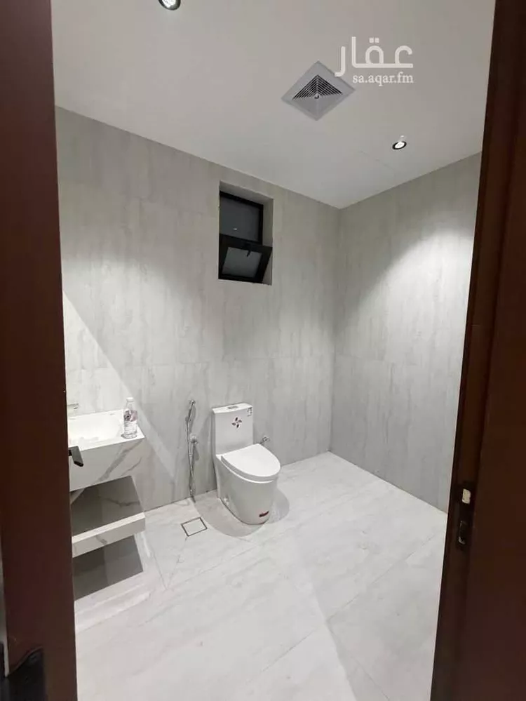 Villa for Sale in Dammam Ash Shulah 17