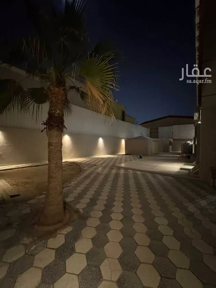 فيلا للإيجار في شارع شرحبيل بن حسنة, حي الدوحة الجنوبية, مدينة الظهران, المنطقة الشرقية صورة 2