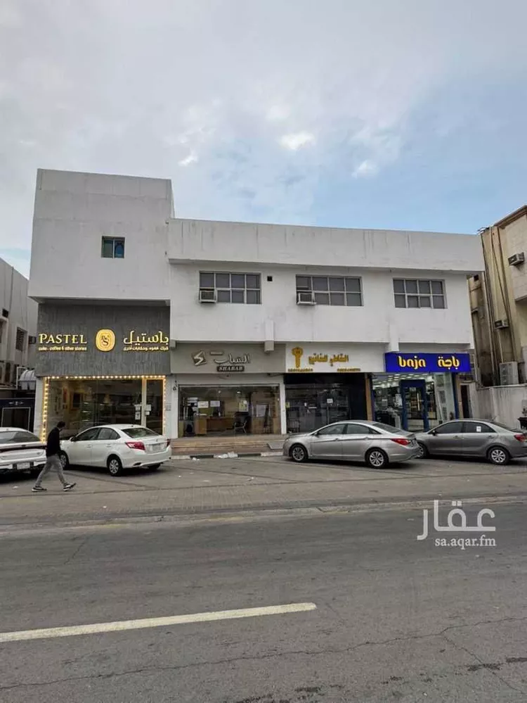 غرفة للإيجار في شارع عبد الله بن العباس, حي الدوحة الجنوبية, مدينة الظهران, المنطقة الشرقية 7