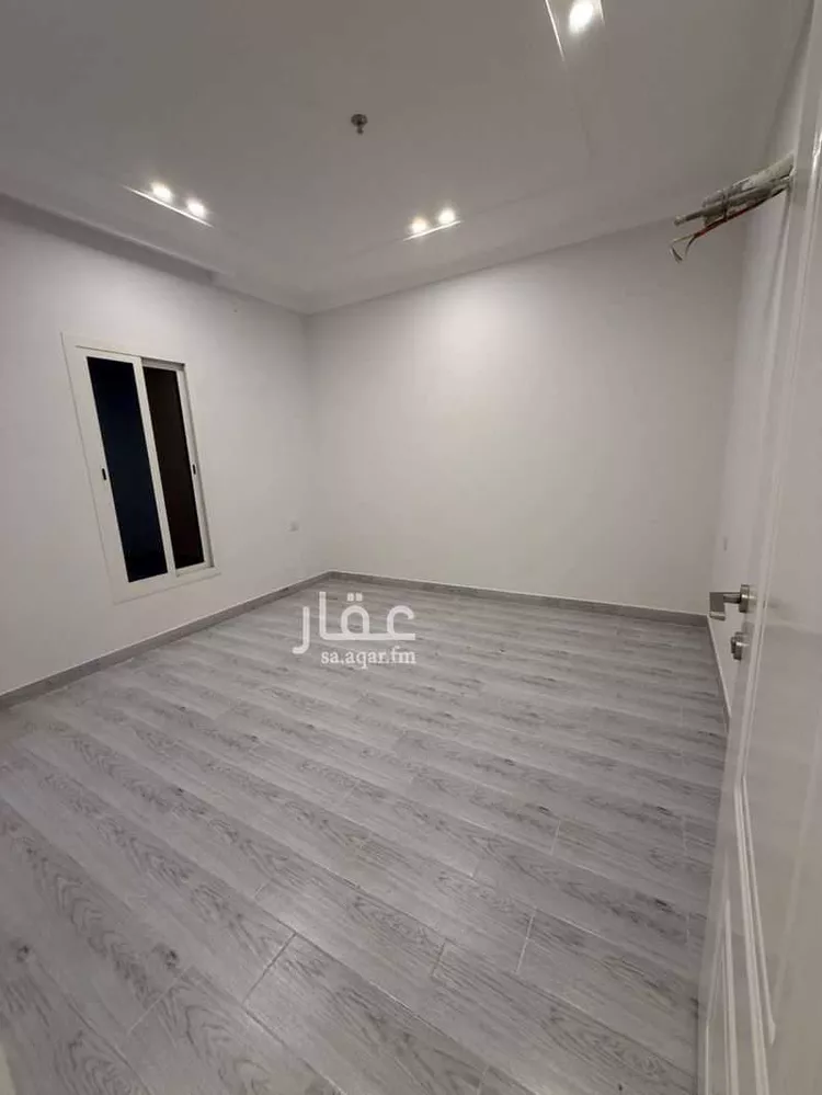 شقة للإيجار في شارع الرقعى, حي الحمراء, مدينة الخبر, المنطقة الشرقية 6