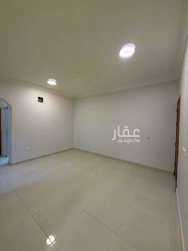 شقة للإيجار في شارع ابو بحر بن قيس, حي طيبة, مدينة الدمام, المنطقة الشرقية صورة 2