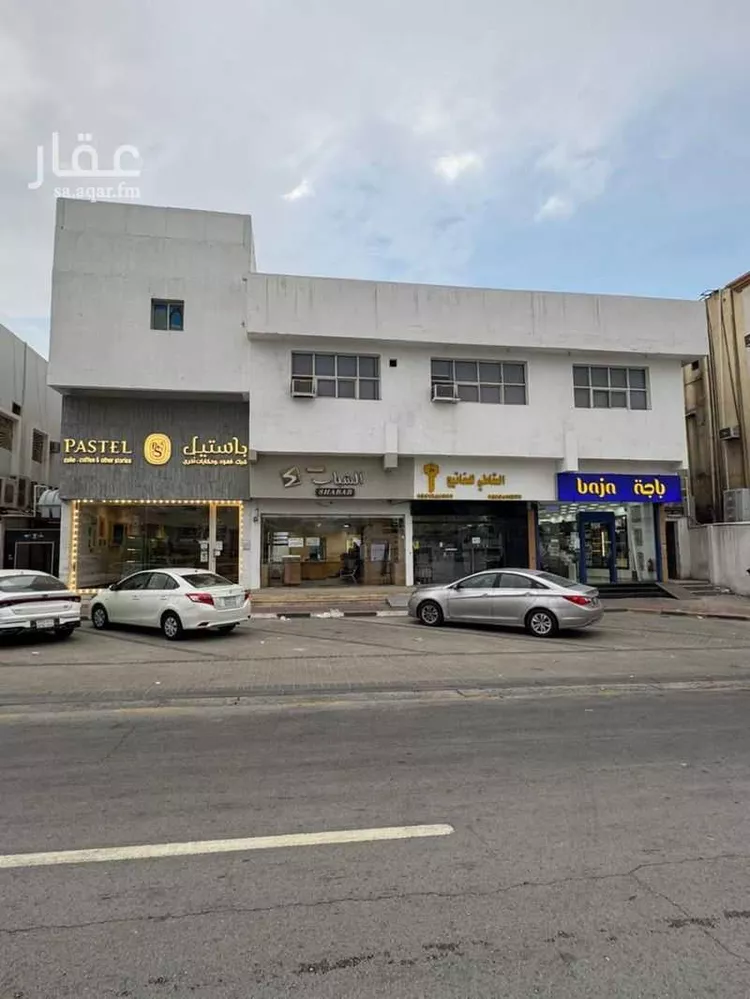 غرفة للإيجار في شارع عبد الله بن العباس, حي الدوحة الجنوبية, مدينة الظهران, المنطقة الشرقية 11