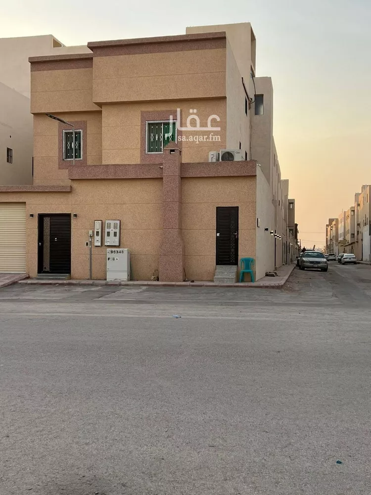 فيلا للبيع في شارع الحسن بن يحيي, حي الرمال, مدينة الرياض, منطقة الرياض صورة 3