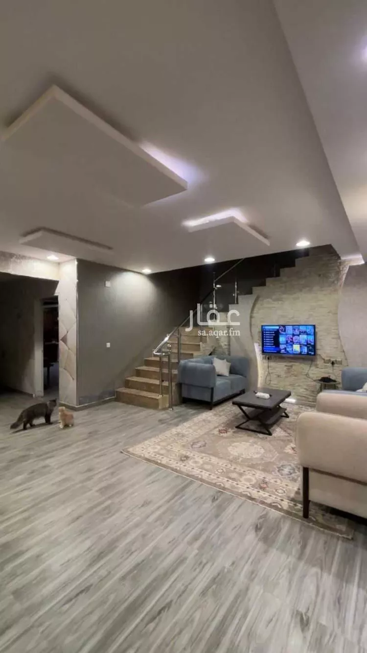 فيلا للبيع في شارع الظهرية, حي إشبيلية, مدينة الرياض, منطقة الرياض 1 صورة