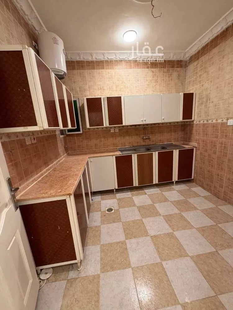 شقة للإيجار في شارع محمد بن سعيد, حي السلامة, مدينة جدة, منطقة مكة المكرمة صورة 4