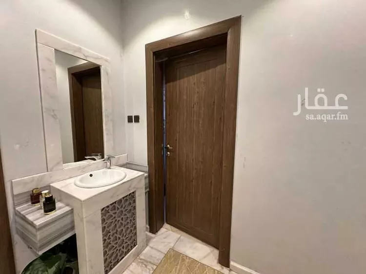 فيلا للبيع في شارع الخفجي, حي العاصمة, مدينة امارة منطقة الرياض - الدرعيه, منطقة الرياض صورة 4