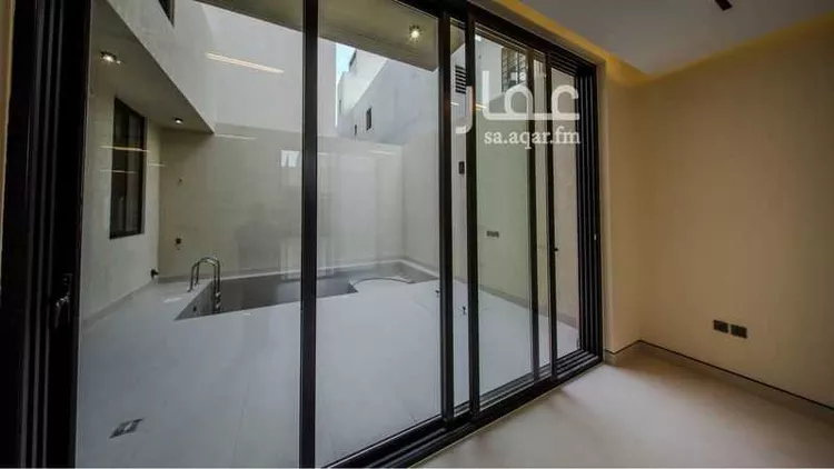 فيلا للبيع في حي ، شارع أبي الحسن الأسفرائيني ، حي المهدية ، الرياض ، منطقة الرياض