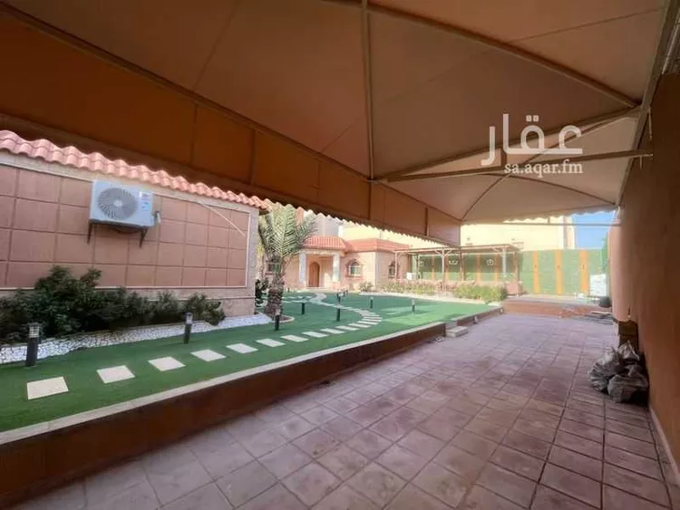 فيلا للبيع في شارع الباز, حي الدار البيضاء, مدينة الرياض, منطقة الرياض صورة 5