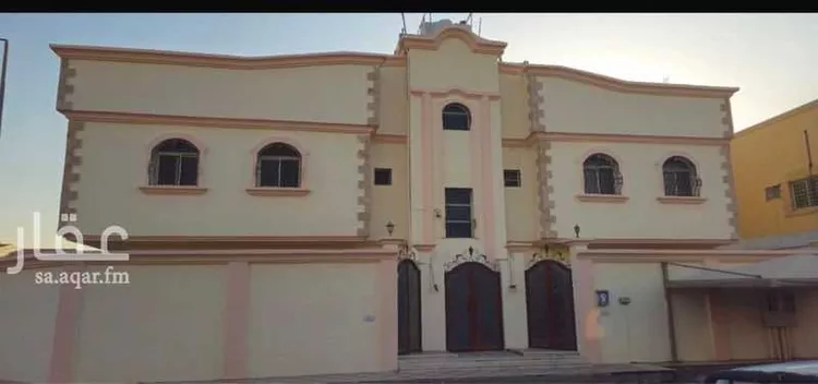 عمارة للبيع في شارع حزيمة بن الحارث, حي أحد, مدينة الدمام, المنطقة الشرقية صورة 3