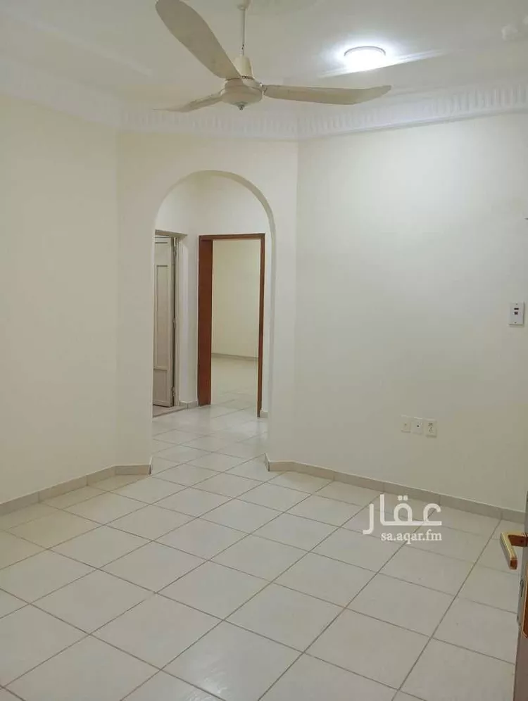 شقة للإيجار في شارع الخامس والعشرون, حي الثقبة, مدينة الخبر, المنطقة الشرقية 6