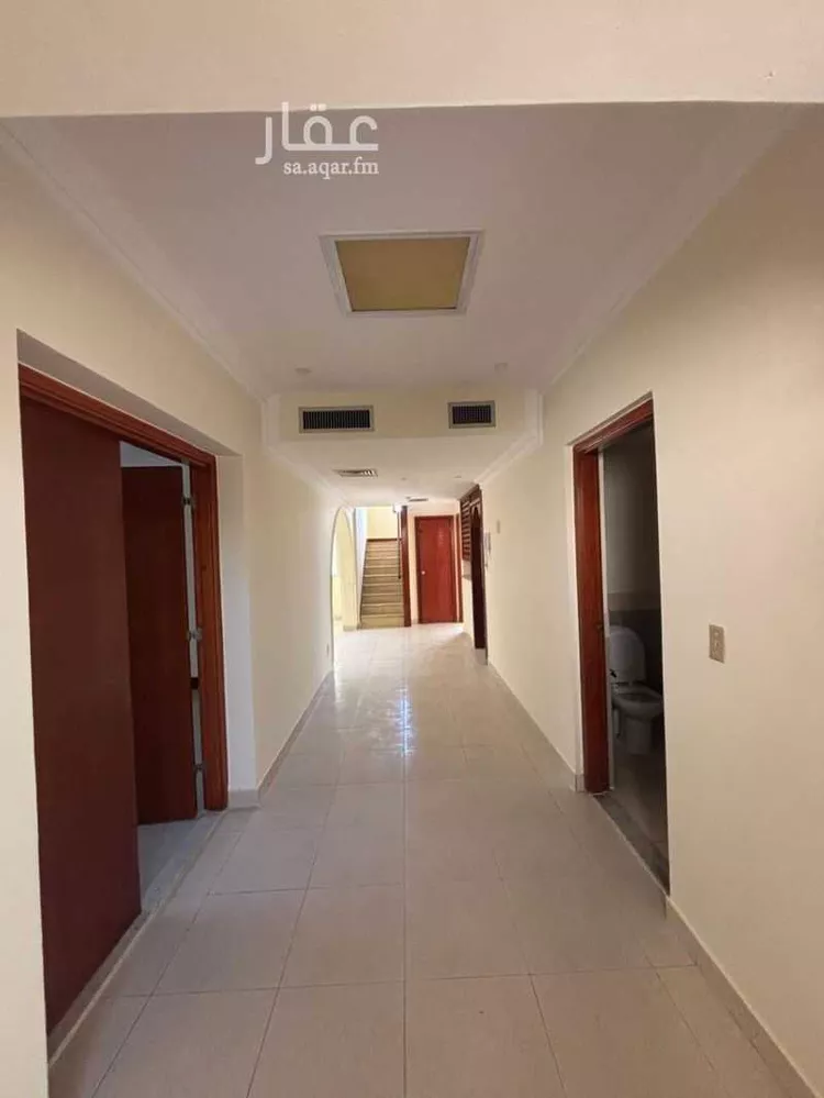 فيلا للبيع في شارع السروات, حي مكه الجنوبيه, مدينة مدينه الجبيل الصناعيه, المنطقة الشرقية صورة 3