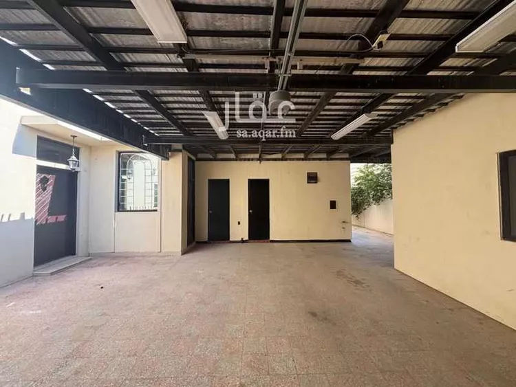 فيلا للبيع في شارع السروات, حي مكه الجنوبيه, مدينة مدينه الجبيل الصناعيه, المنطقة الشرقية صورة 5