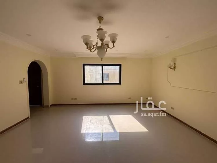 فيلا للبيع في شارع السروات, حي مكه الجنوبيه, مدينة مدينه الجبيل الصناعيه, المنطقة الشرقية صورة 2