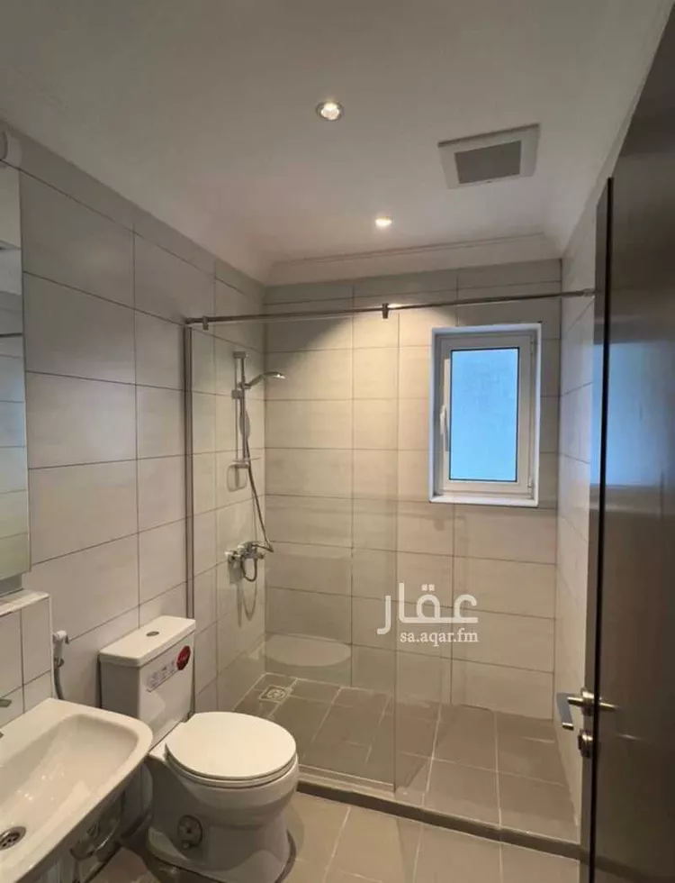 شقة للإيجار في شارع الفيروز ابادي, حي البندرية, مدينة الخبر, المنطقة الشرقية صورة 3