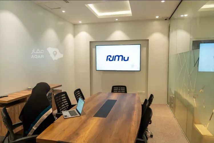 Commercial Office for Rent in Riyadh King Fahd 8