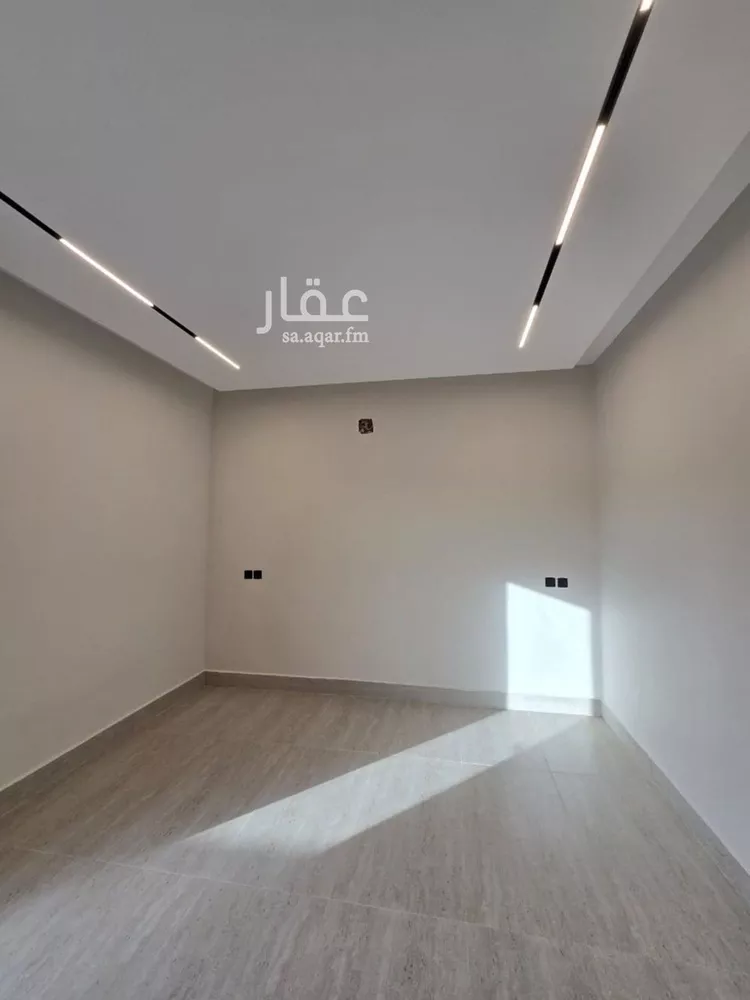 فيلا للبيع في شارع أحمد بن محمد الجزري, حي النرجس, مدينة الرياض, منطقة الرياض صورة 3