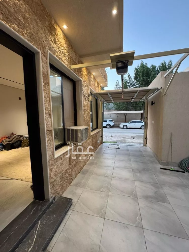 دور للبيع في شارع ريحانه بنت زيد, حي العارض, مدينة الرياض, منطقة الرياض صورة 4